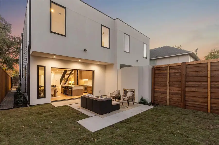 Exterior details and patio area of a home in , Dallas (Image 25).