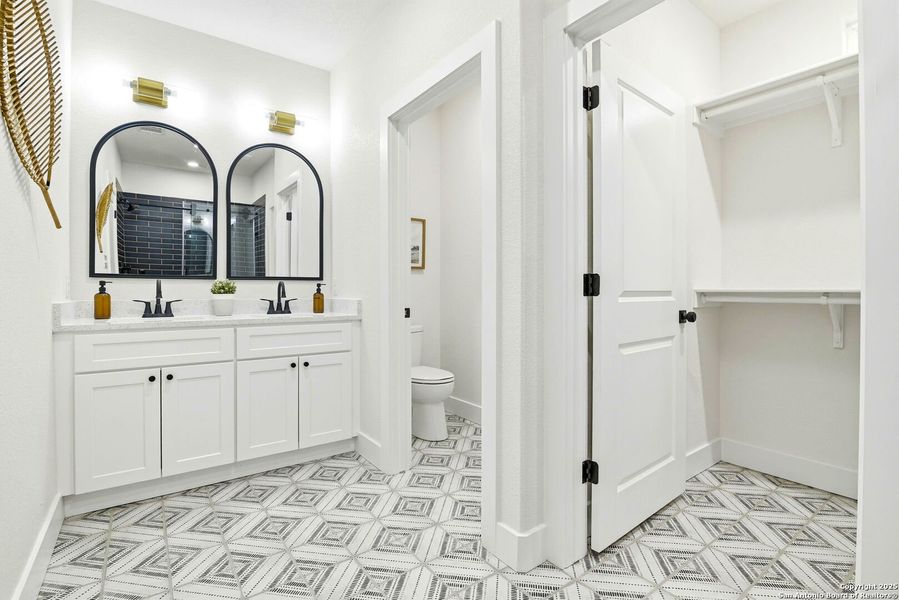 Furnished interior view inside a new home in , San Antonio (Image 8).