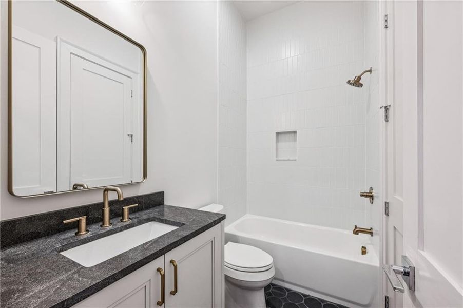 Furnished interior view inside a new home in , Atlanta (Image 45). Furnished interior view inside a new home in , Atlanta (Image 45).