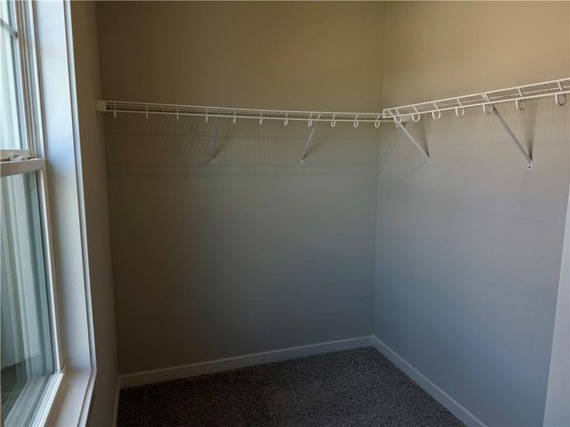 Spacious, unfurnished interior of a new home in Ponderosa Farms Estates, Gainesville (Image 38).