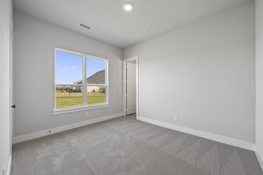 Representative unfurnished interior of a home built from the Lancaster by Windsor Homes in Ridge Pointe Estates, McLendon-Chisholm (Image 38). Representative unfurnished interior of a home built from the Lancaster by Windsor Homes in Ridge Pointe Estates, McLendon-Chisholm (Image 38).