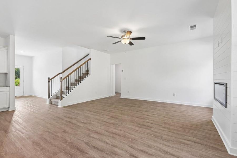 Spacious, unfurnished interior of a new home in Savoy Park, Covington (Image 39).