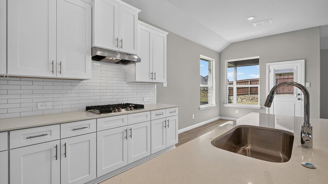 Representative furnished interior of a home built from the The Aspen by D.R. Horton in Lakeview Pointe, Midlothian (Image 9).