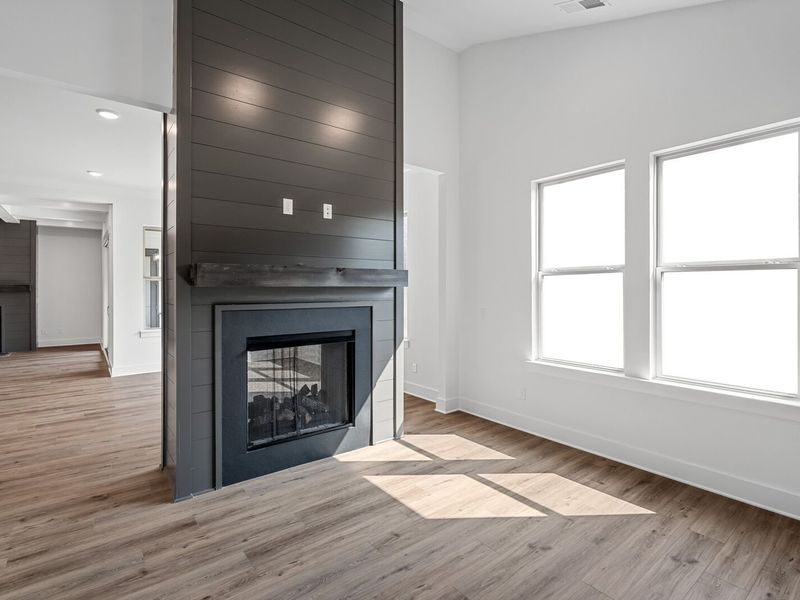 Spacious, unfurnished interior of a new home in Shelton Square, Murfreesboro (Image 50).