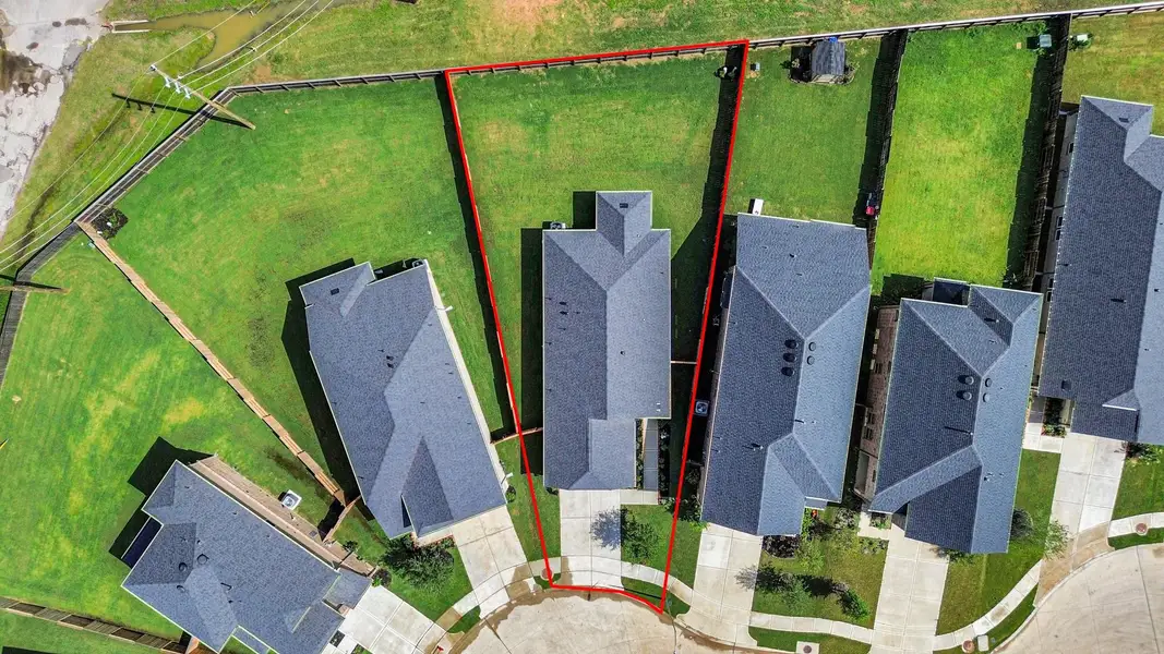 Image 32 of a home in .