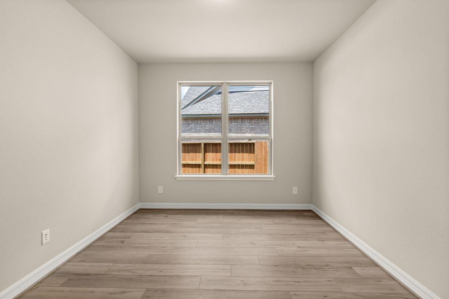 Note: Sample product photo. Actual exterior and interior selections may vary by homesite. Photo may be virtually staged