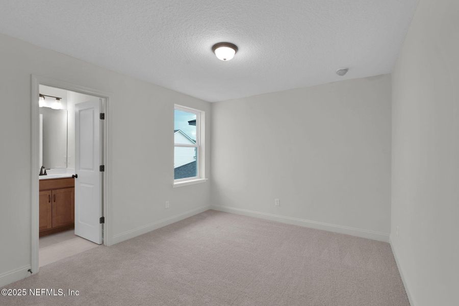 Spacious, unfurnished interior of a new home in Crosswinds at Nocatee, Ponte Vedra (Image 27).