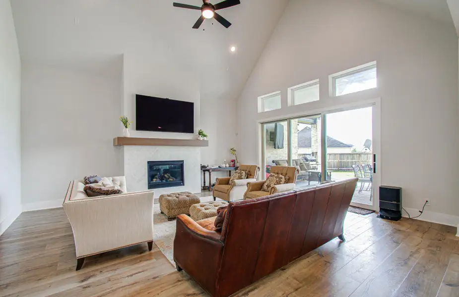 Furnished interior view inside a new home in , Manvel (Image 47).