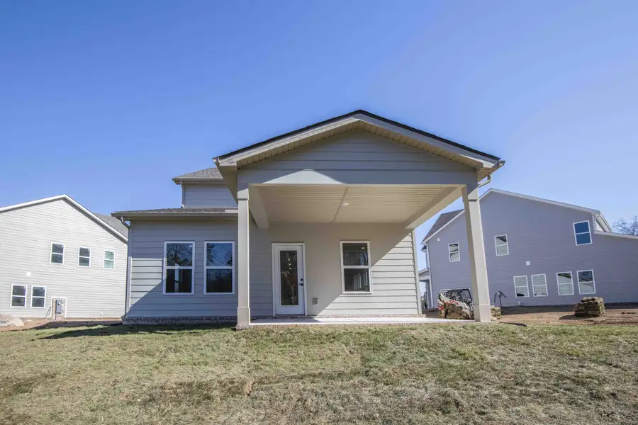 *Photo of example home. Selections and finishes may vary.