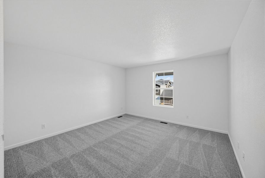 Spacious, unfurnished interior of a new home in The Aurora Highlands, Aurora (Image 17). Spacious, unfurnished interior of a new home in The Aurora Highlands, Aurora (Image 17).