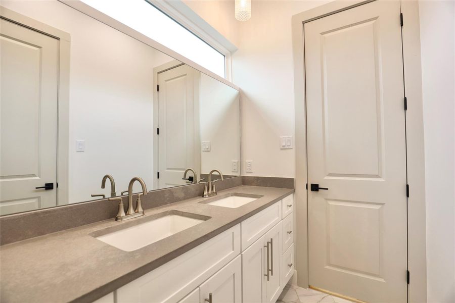 Jack + Jill Bathroom Jack + Jill Bathroom