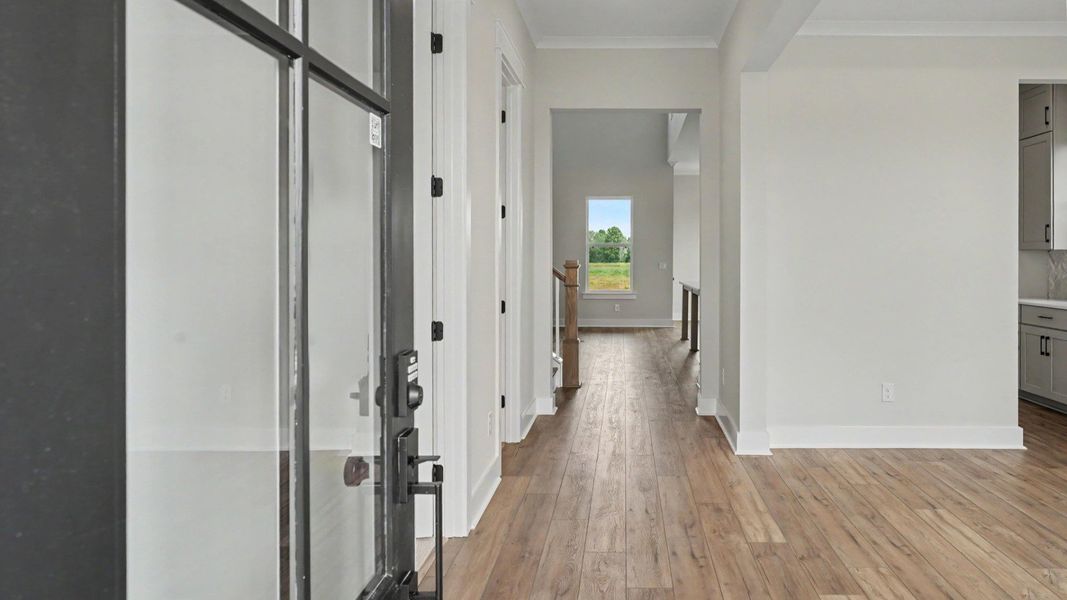 Front interior entry with access to dining area