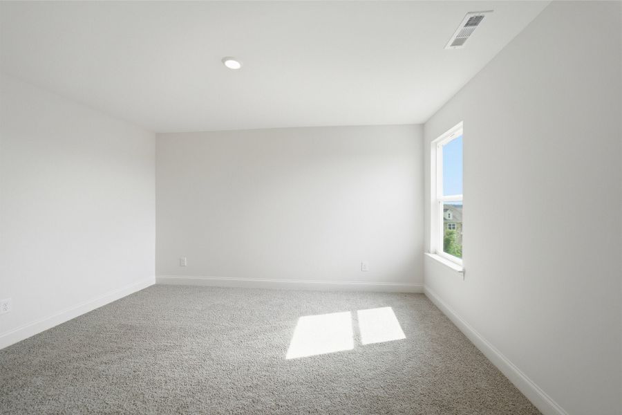 Spacious, unfurnished interior of a new home in McCain's Station, Gallatin (Image 61). Spacious, unfurnished interior of a new home in McCain's Station, Gallatin (Image 61).