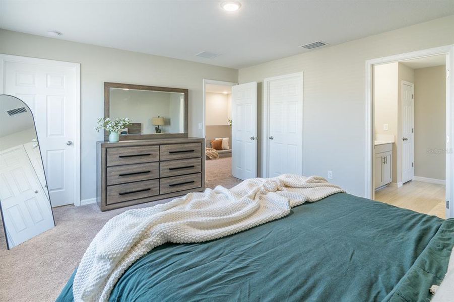 Furnished interior view inside a new home in Pasadena Point, Wesley Chapel (Image 50). Furnished interior view inside a new home in Pasadena Point, Wesley Chapel (Image 50).