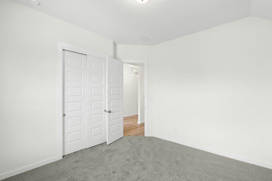 Spacious, unfurnished interior of a new home in The Colony, Bastrop (Image 13).