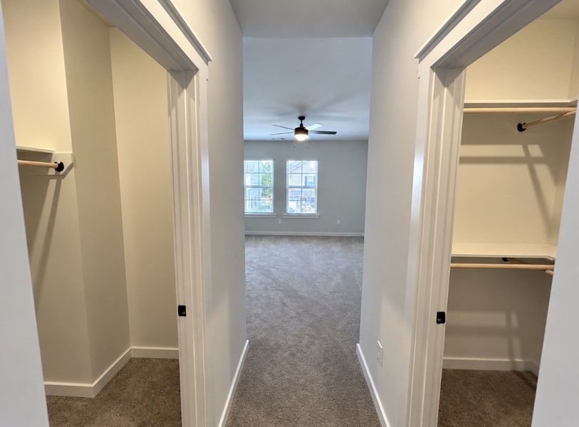 Spacious, unfurnished interior of a new home in Hickory Cove, Burns (Image 13).