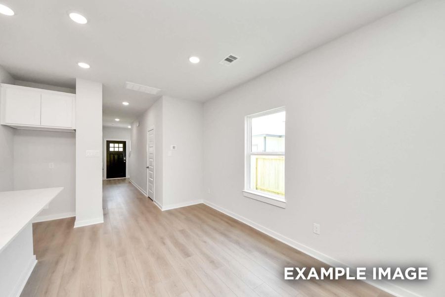 Spacious, unfurnished interior of a new home in Caney Creek Place, Conroe (Image 16). Spacious, unfurnished interior of a new home in Caney Creek Place, Conroe (Image 16).