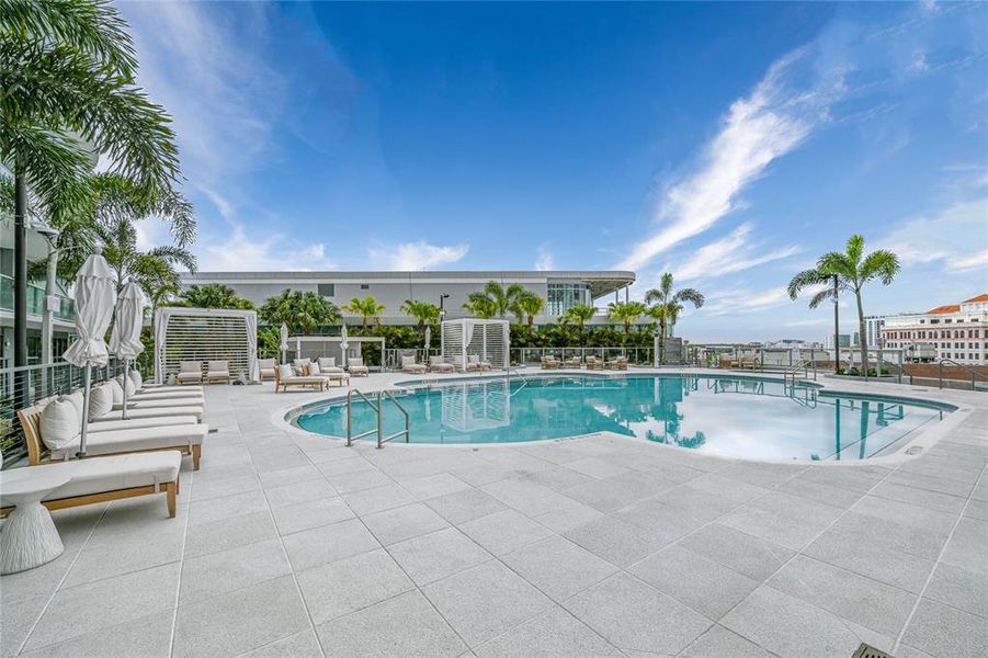 Community amenities in , St. Petersburg (Image 49). Community amenities in , St. Petersburg (Image 49).