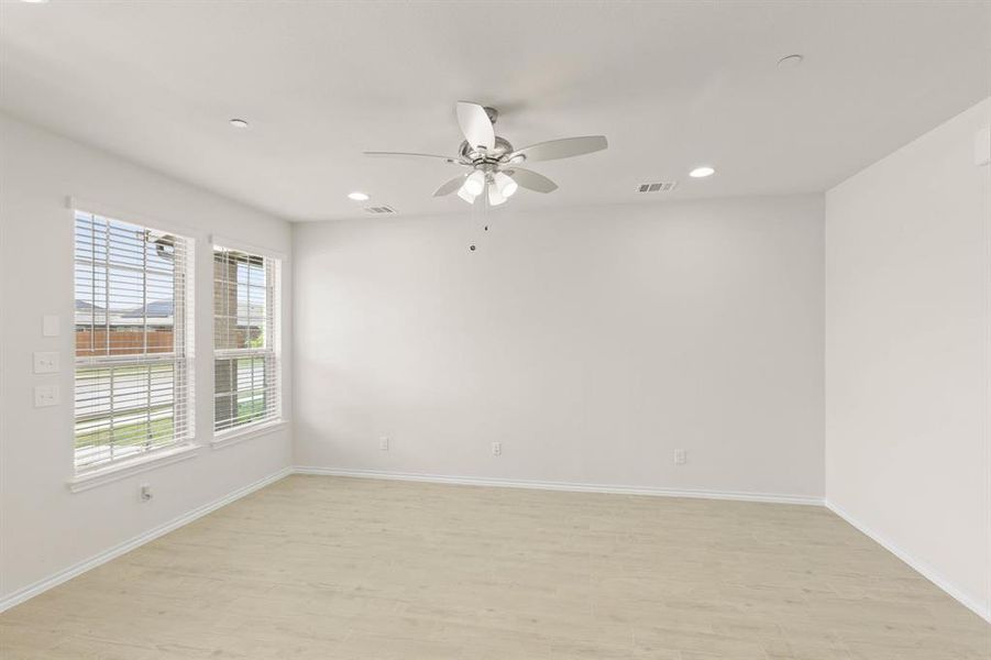 4509 Avion-Living Room-3