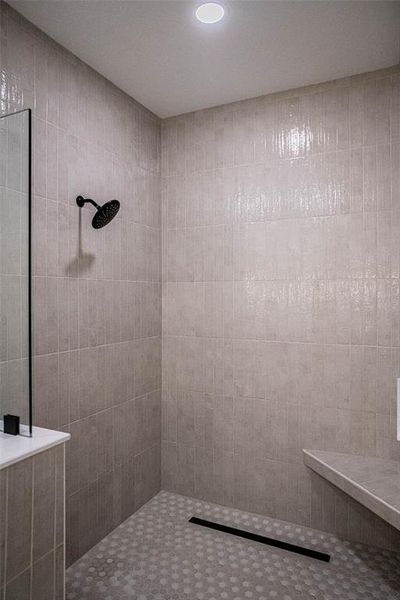 Close-up of interior finishes inside a home in , Weeki Wachee (Image 16).