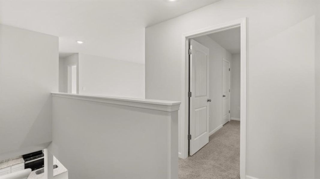 Spacious, unfurnished interior of a new home in Oconee Overlook, Gainesville (Image 26).