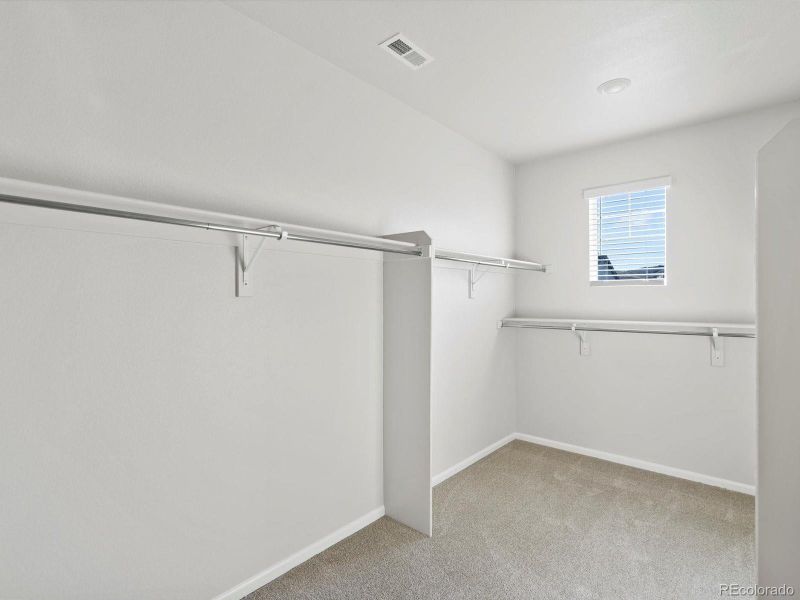 Spacious, unfurnished interior of a new home in , Windsor (Image 18).