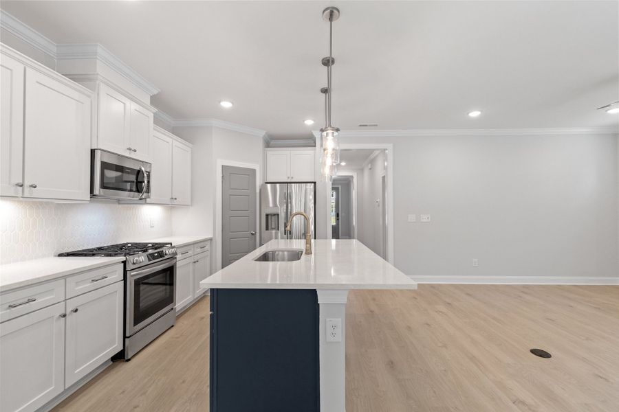 Representative furnished interior of a home built from the The Ellery by RobuckHomes in Baylee Ridge, Selma (Image 49).