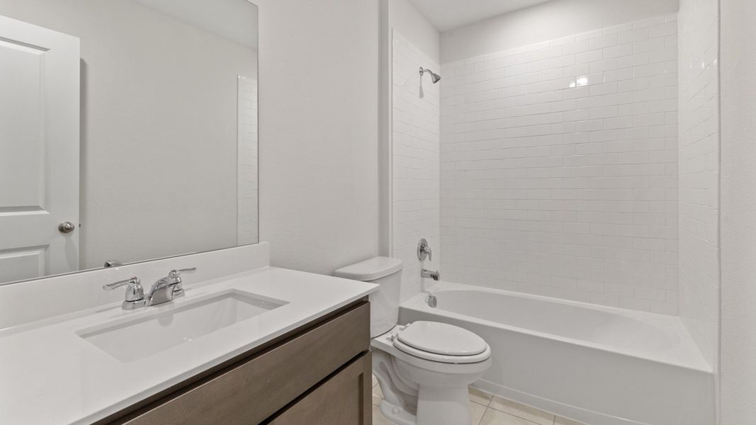 Furnished interior view inside a new home in Stonewyck Farms, Ennis (Image 3).