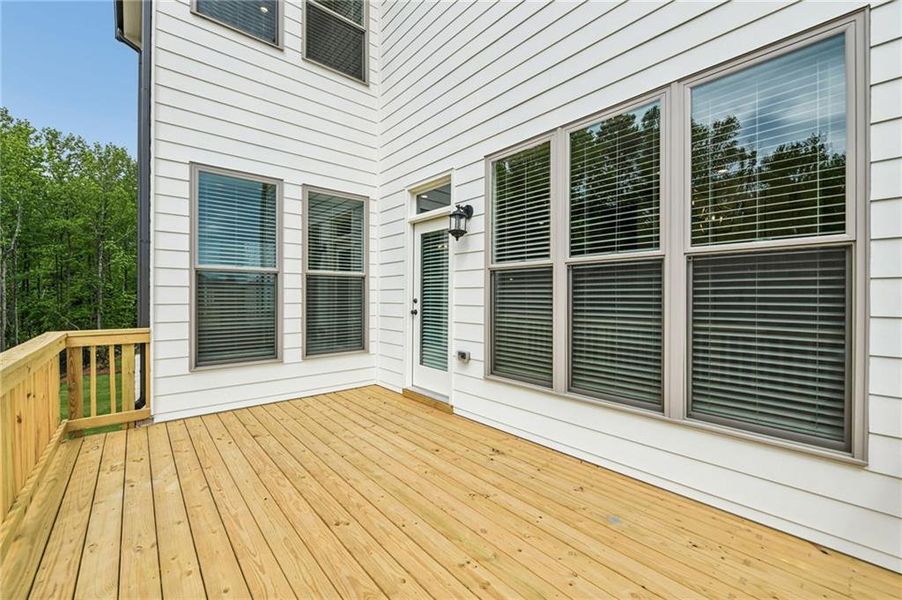 Exterior details and patio area of a home in Waterhaven, Cumming (Image 3).
