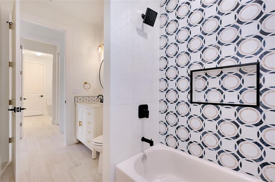 Furnished interior view inside a new home in , Punta Gorda (Image 17). Furnished interior view inside a new home in , Punta Gorda (Image 17).