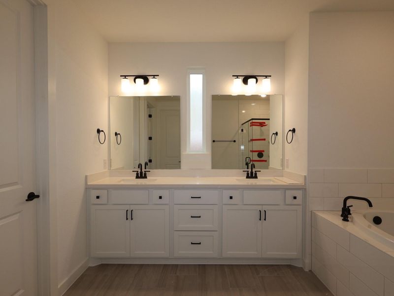 Furnished interior view inside a new home in Barksdale, Leander (Image 10). Furnished interior view inside a new home in Barksdale, Leander (Image 10).