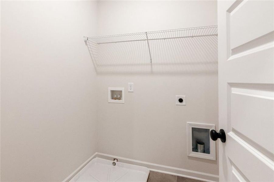 Spacious, unfurnished interior of a new home in Roxeywood Park, Winder (Image 21).