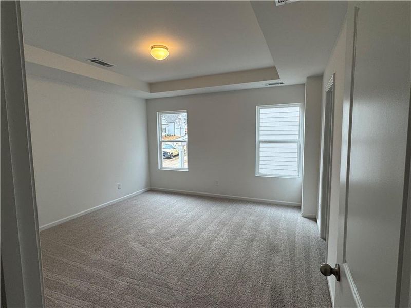 Spacious, unfurnished interior of a new home in The Reserve at Willow Oaks, Canton (Image 10).