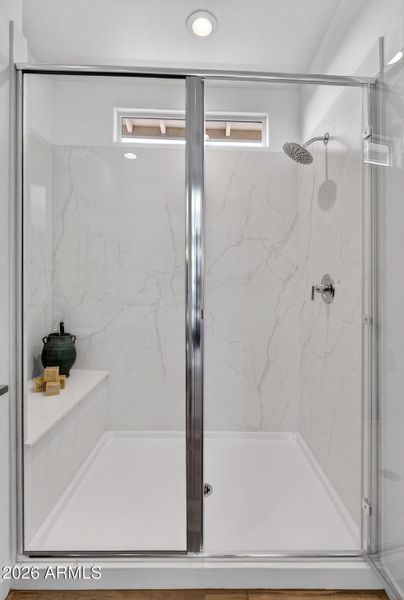 28-web-or-mls-519953 Dutchman Dr