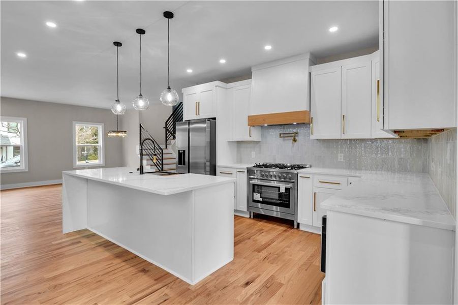 Furnished interior view inside a new home in , Atlanta (Image 6).