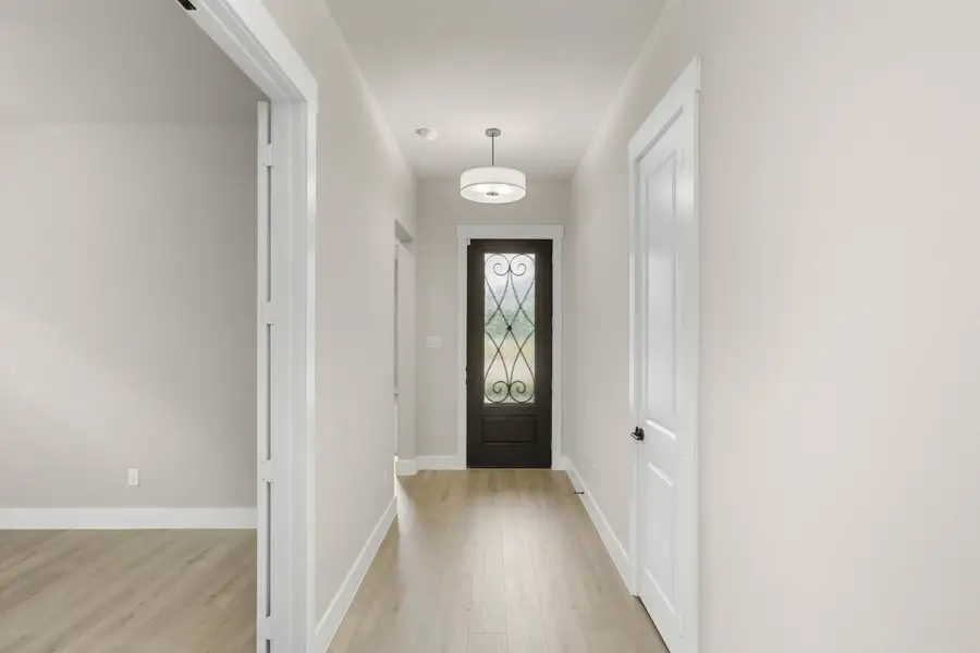 Spacious, unfurnished interior of a new home in Ladera at Tavolo Park, Fort Worth (Image 22).