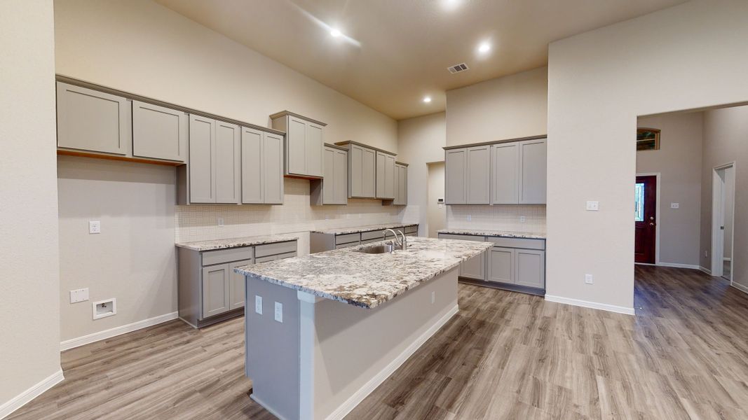 Representative furnished interior of a home built from the Floor Plan 2175 by Colina Homes in Grand Magnolia, Magnolia (Image 10).