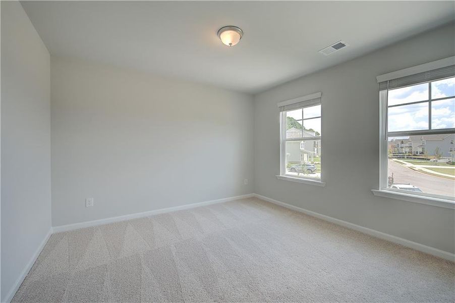 Spacious, unfurnished interior of a new home in Cooper Park, McDonough (Image 23).