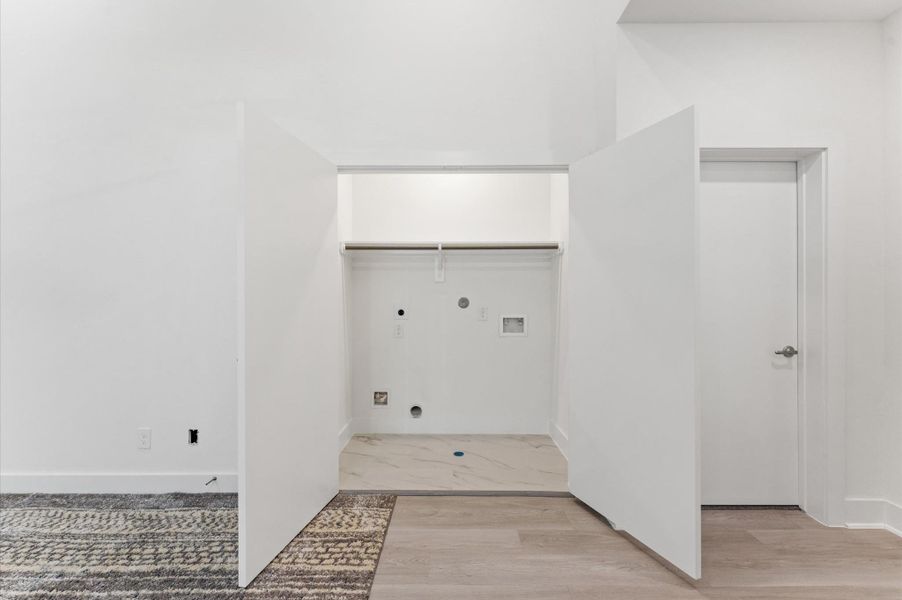 Spacious, unfurnished interior of a new home in , Houston (Image 22). Spacious, unfurnished interior of a new home in , Houston (Image 22).