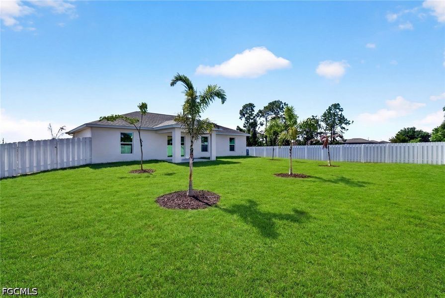 Exterior details and patio area of a home in Cape Coral, Cape Coral (Image 23).