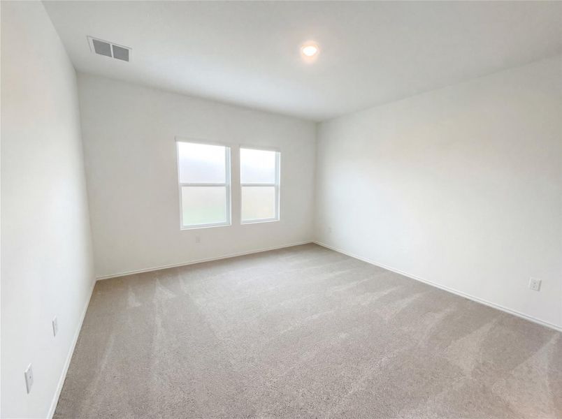 Spacious, unfurnished interior of a new home in Cotton Brook, Hutto (Image 21).