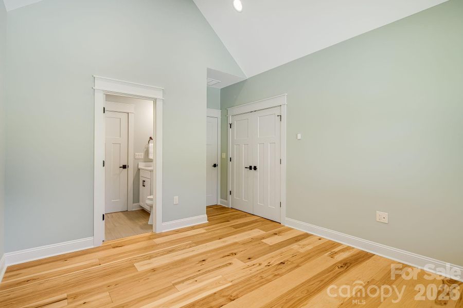 Spacious, unfurnished interior of a new home in , Flat Rock (Image 21).