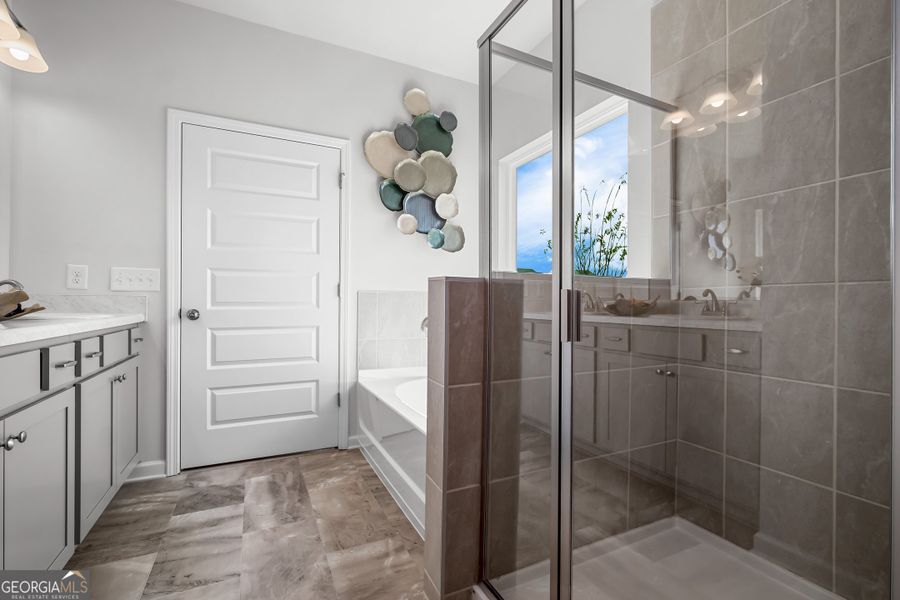 Furnished interior view inside a new home in Cobblestone Crossing Commons, Warner Robins (Image 34).