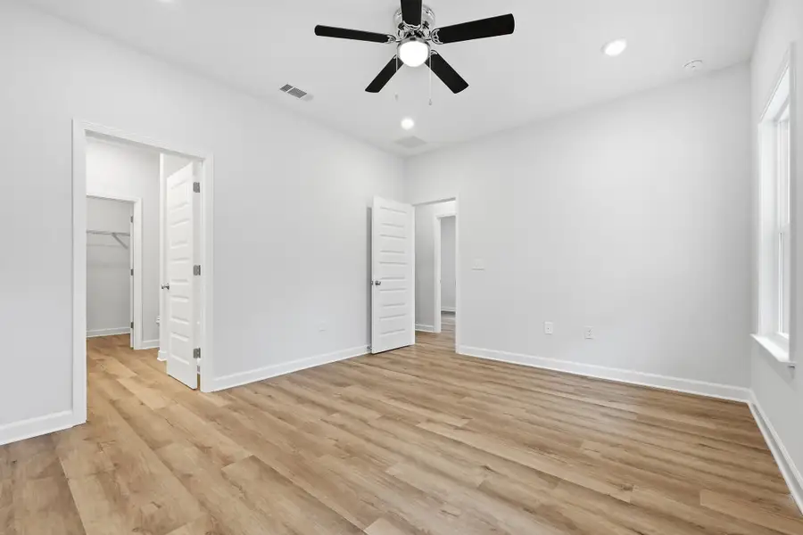 Spacious, unfurnished interior of a new home in Live Oak Cottages, Freeport (Image 39). Spacious, unfurnished interior of a new home in Live Oak Cottages, Freeport (Image 39).
