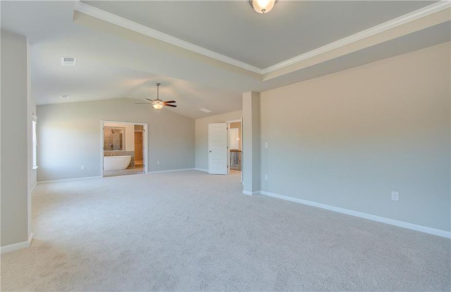 Spacious, unfurnished interior of a new home in Cambria at Traditions, Hampton (Image 19). Spacious, unfurnished interior of a new home in Cambria at Traditions, Hampton (Image 19).