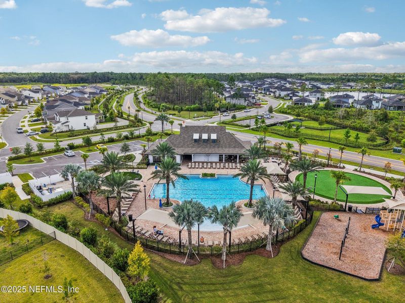 Image 38 of a home in Cordova Palms.