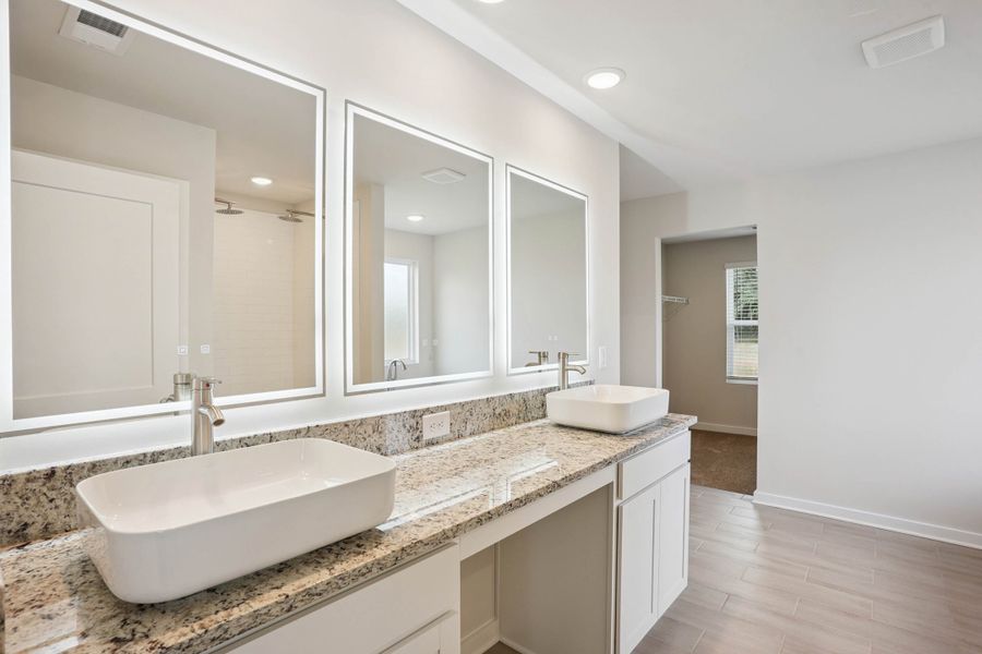 Harding New Home in McDonough, GA.  - Slide 28