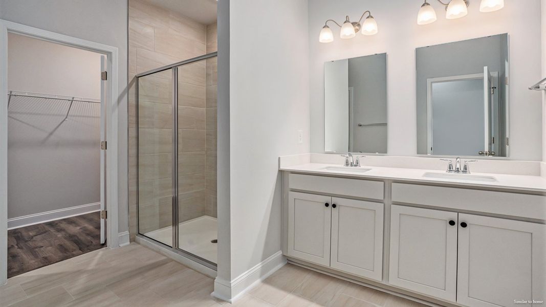 Representative furnished interior of a home built from the Delmont by D.R. Horton in Merchant Point, Jacksonville (Image 11).