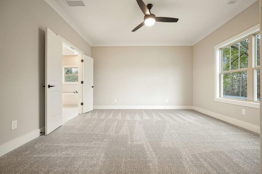 Spacious, unfurnished interior of a new home in , Acworth (Image 38).