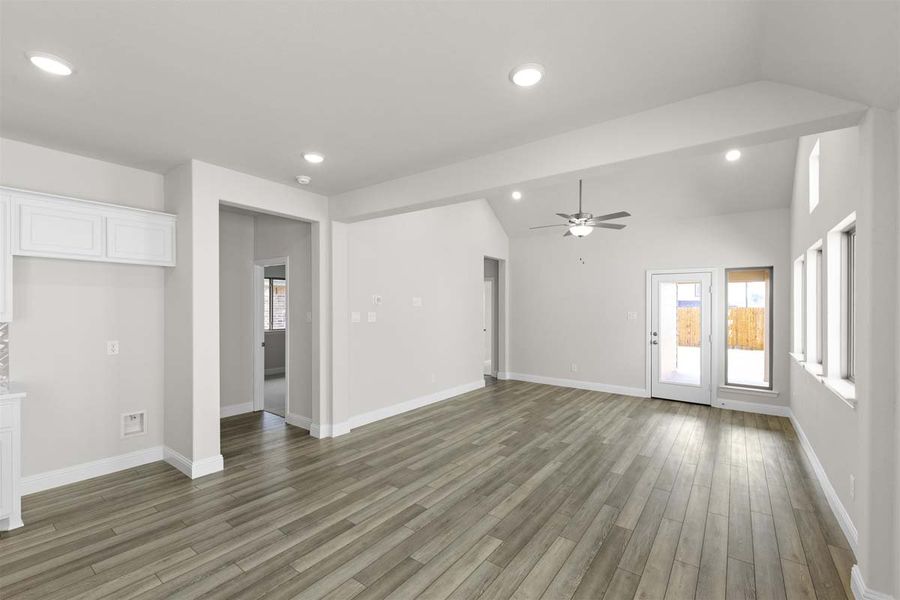 Representative unfurnished interior of a home built from the Corrigan by Pacesetter Homes in Elevon, Lavon (Image 22).